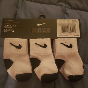 6-12 month nike socks